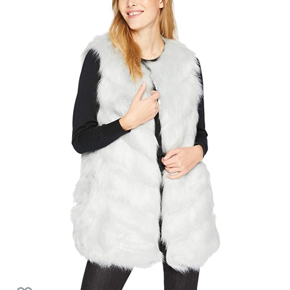 Kendal + Kylie grooved faux fur ice blue vest L